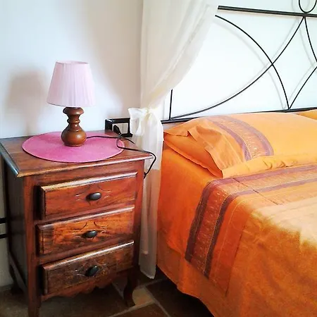 Agriturismo Casa Ferrari *