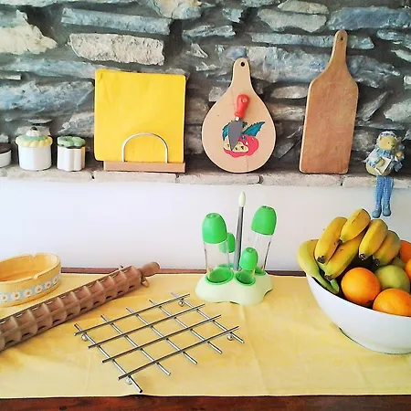 Agriturismo Casa Ferrari 팜스테이 *